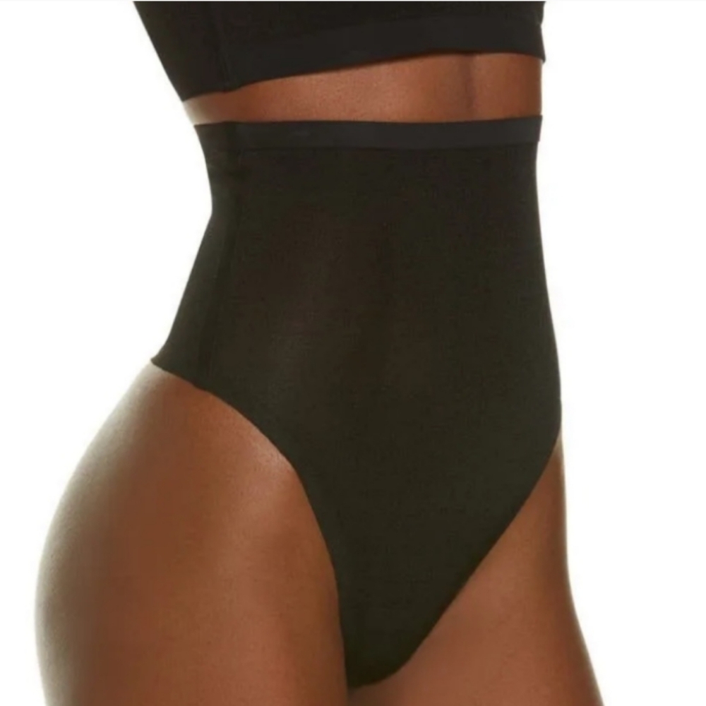 NWT SKIMS Sheer Power Mesh Sculpt High Waist Thong Onyx Black NEW